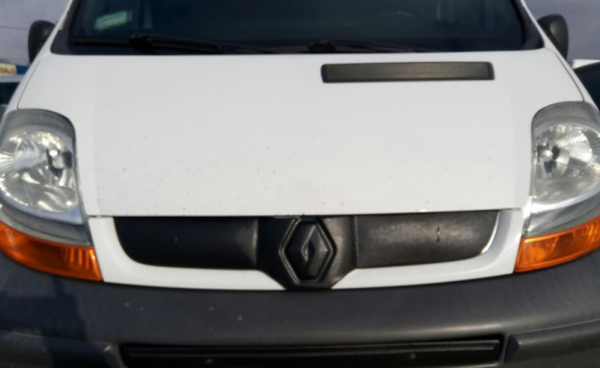 Зимова решітка Renault Trafic 2001-2007