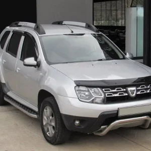 Дефлектор капоту на Dacia Duster 2008-2018