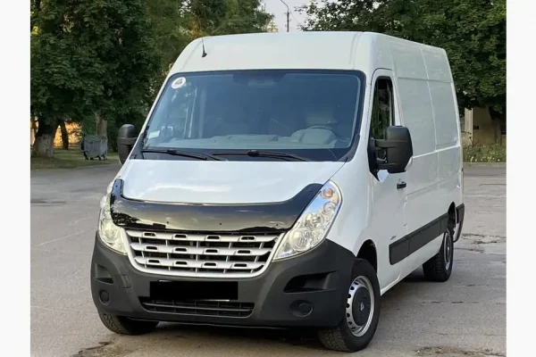 Дефлектор капоту на Renault Master 2010-2014