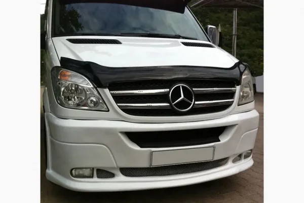 Дефлектор капоту на Mercedes Sprinter 2006-2013