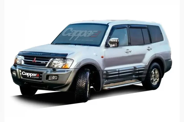 Дефлектор капоту на Mitsubishi Pajero 3 1999-2006