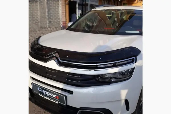 Дефлектор капоту на Citroen C5 Aircross з 2017 року