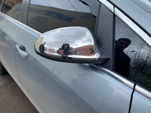 Opel Astra J з 2010 року