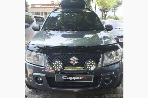 Дефлектор капоту на Suzuki Grand Vitara 2005-2014