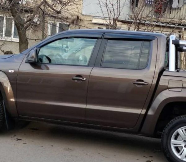 Вітровики на Nissan Navara 2006-2015