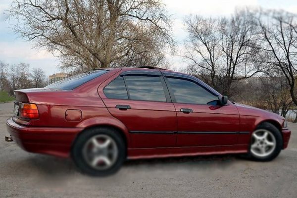 Вітровики на BMW 3 серія E-36 1990-2000 SD