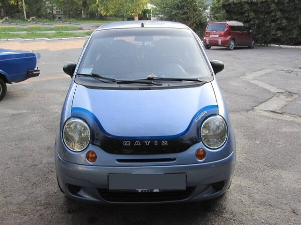 Дефлектор капоту на Daewoo Matiz з 1998 року VIP Tuning з заходом на фари