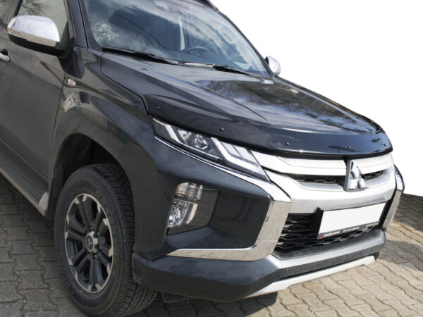 Дефлектор капота Mitsubishi L200 2019+