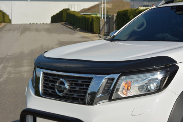 Дефлектор капоту (Nissan Navara/NP300 2016- EuroCap)