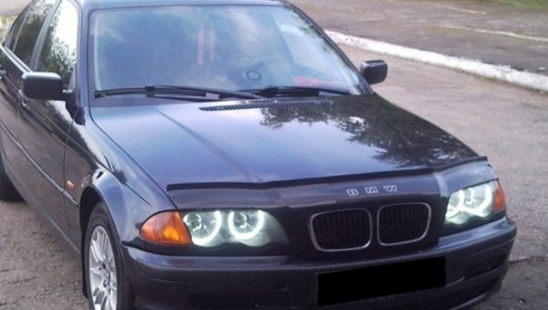 Дефлектор капоту на BMW 3 series (46 кузов) 1998-2001 VIP Tuning