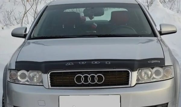 Дефлектор капоту на Audi A4 (8Е,В6) 2001-2005 VIP Tuning