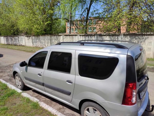 Рейлінги чорні на Lada Largus пластикові ніжки