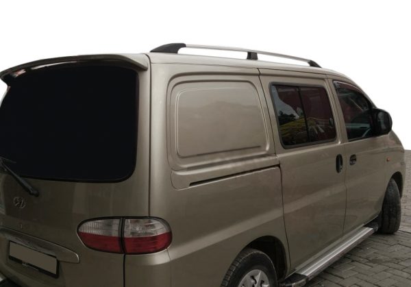 Рейлінги хром Пластикові ніжки на Hyundai H200, H1, Starex 1998-2007 рр.