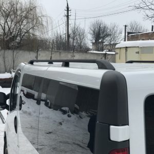 Рейлінги чорні Коротка, пластикові ніжки на Renault Trafic 2001-2015 рр.