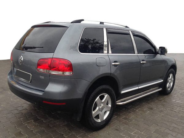 Рейлінги Хром (Пласт. Ніжки) Металева ніжка на Volkswagen Touareg 2002-2010 рр.