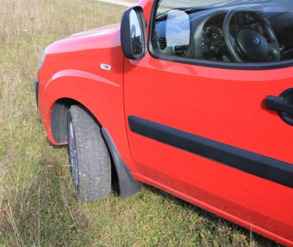 Бризговики на Fiat Doblo 01- (Задні -2шт) - Зображення 4