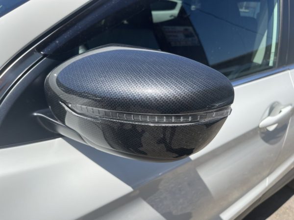 Накладки на дзеркала Nissan X-trail T32/Rogue 2014-2021 під карбон (2 шт. Пласт.)