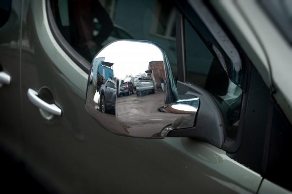 Накладки на дзеркала Peugeot Partner Tepee 2008-2012 (2 шт пласт)