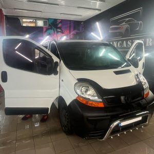 Дефлектор капота довга Opel Vivaro 2001-2015 (EuroCap)